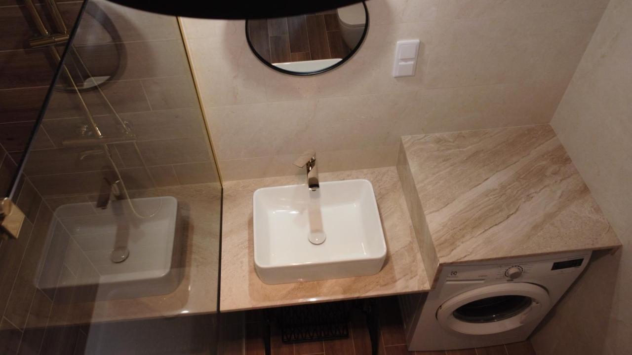 Apilois Apartament Gdańsk Exteriör bild
